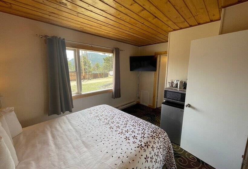 Семейное Студио, Estes Mountain Inn