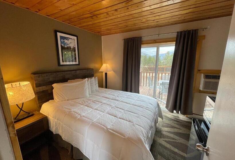 Семейное Студио, Estes Mountain Inn