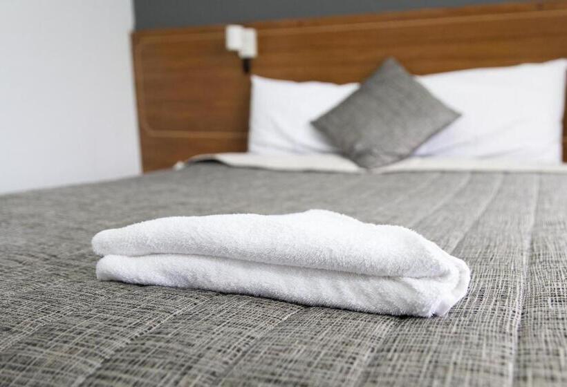 חדר אקונומי, Garden Motor Inn