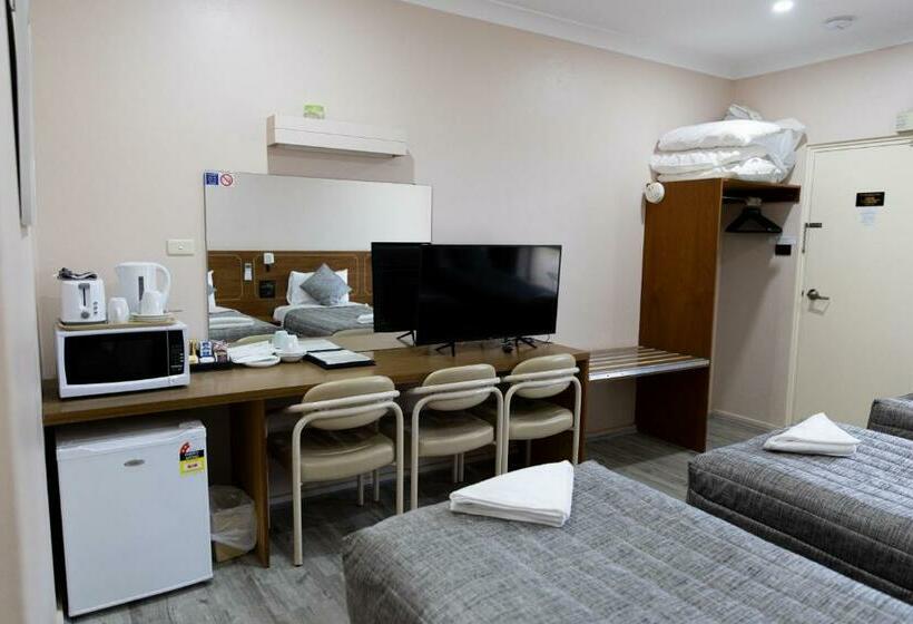 חדר דלוקס, Garden Motor Inn