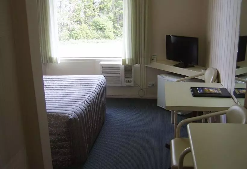 エコノミールーム, Garden Motor Inn