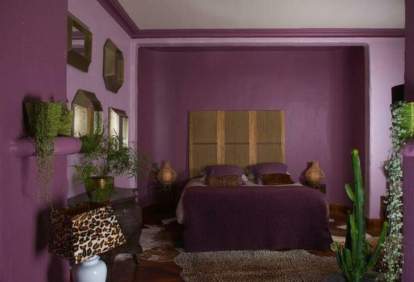 Номер Deluxe, Château Du Besset