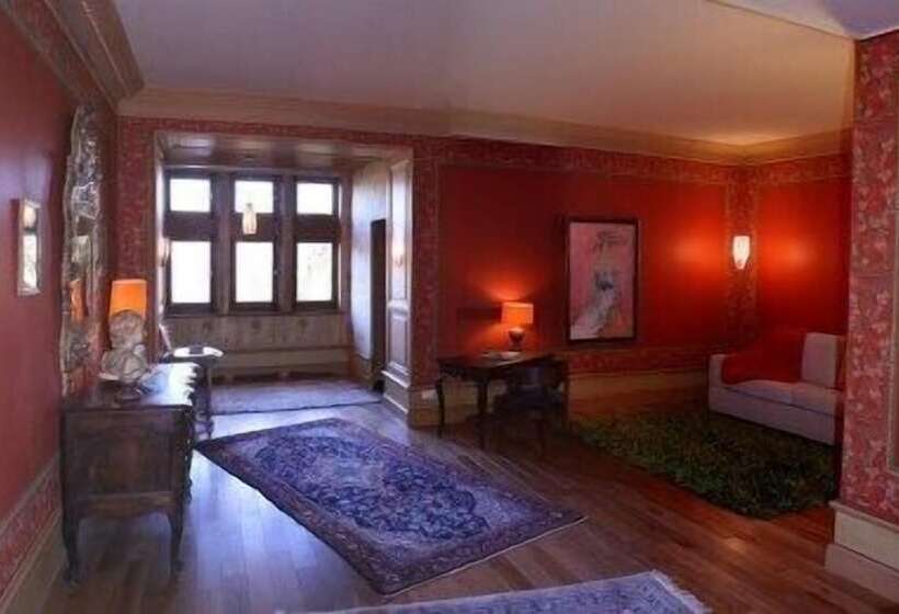 套房, Château Du Besset