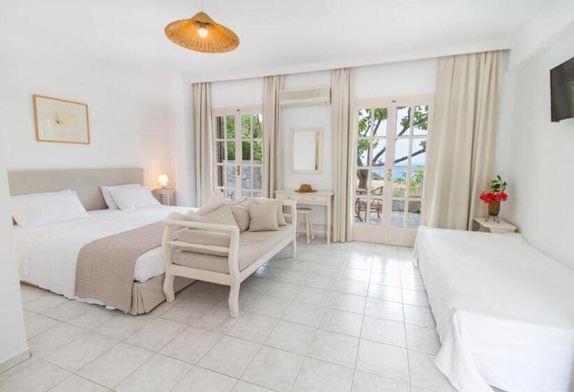 إستوديو سوبيريور, Petrino