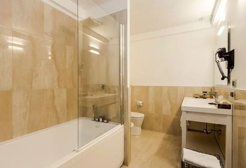 Suite Vista Piscina, Wellness Spa Hotel Principe Fitalia