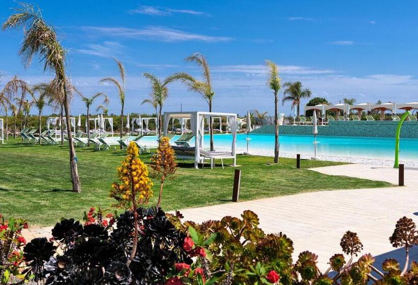 Полулюкс Вид на Бассейн, Wellness Spa Hotel Principe Fitalia