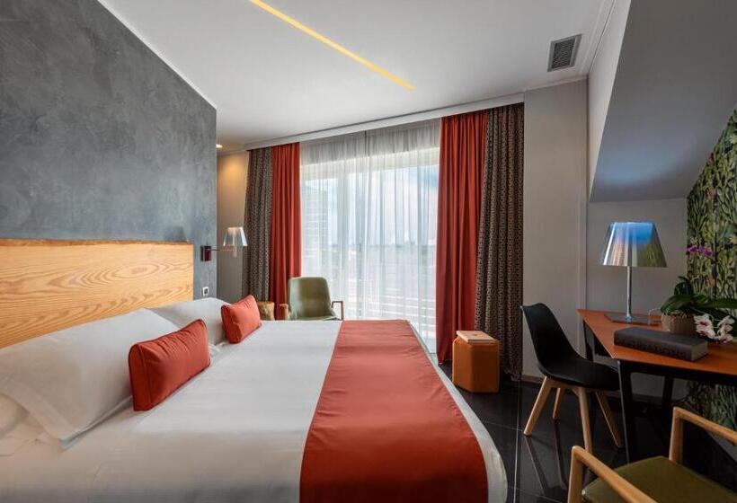 Полулюкс Вид на Бассейн, Wellness Spa Hotel Principe Fitalia