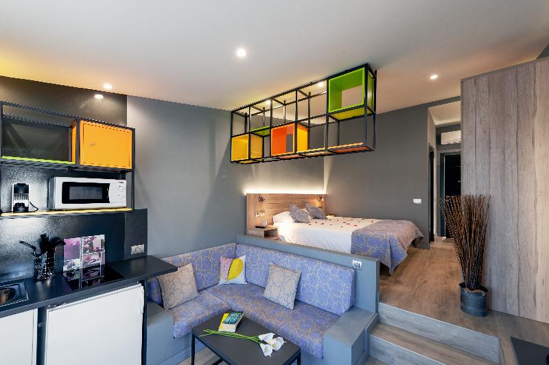 إستوديو قياسى, Apartamentos Natalis