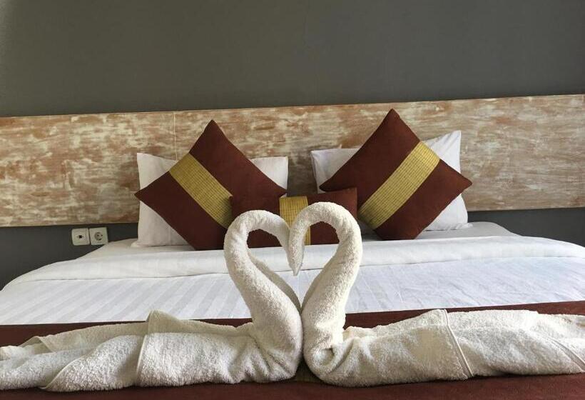 デラックスルーム, Sugiras Living