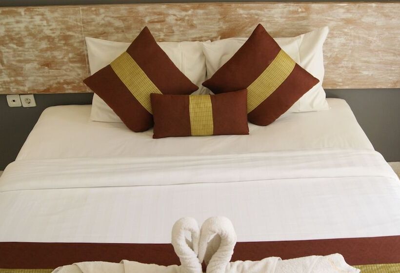 スタンダードルーム, Sugiras Living