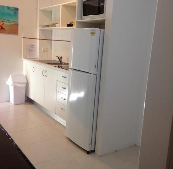 Апартаменты 1 Спальня, Chez Noosa Resort Motel