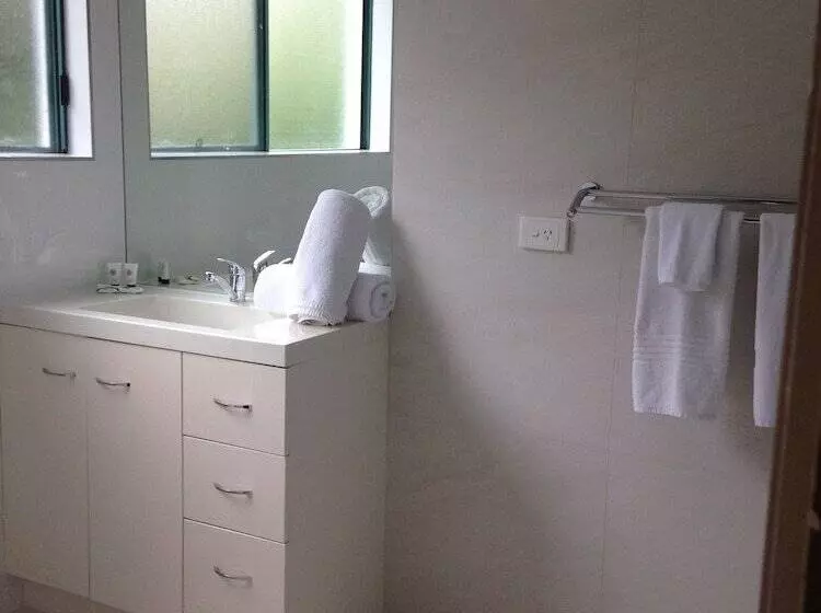 １ベッドルームのデラックスアパートメント, Chez Noosa Resort Motel