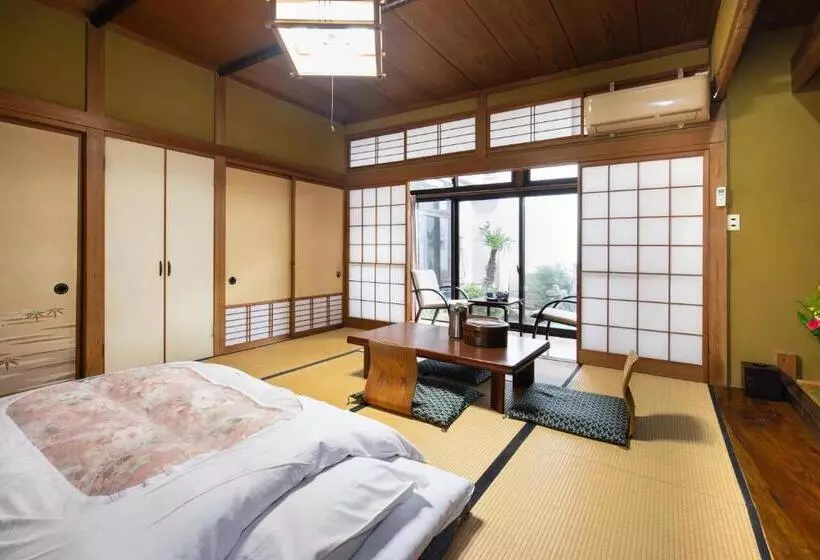 バス共有のスタンダードルーム, Daibutsu Ryokan