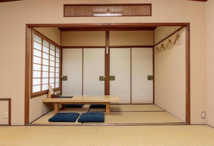 חדר משפחתי חדר אמבטיה משותף, Gion Ryokan Qbeh