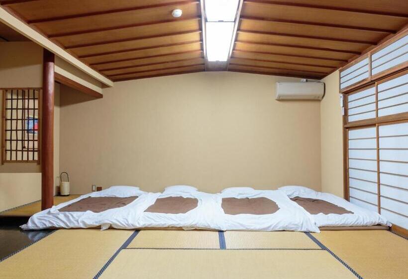 Семейный Номер Совместный Санузел, Gion Ryokan Qbeh