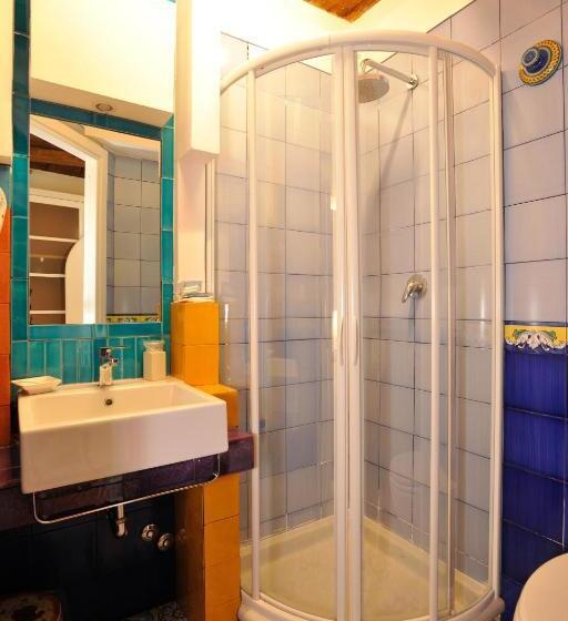 اتاق لوکس, Albergo Del Centro Storico