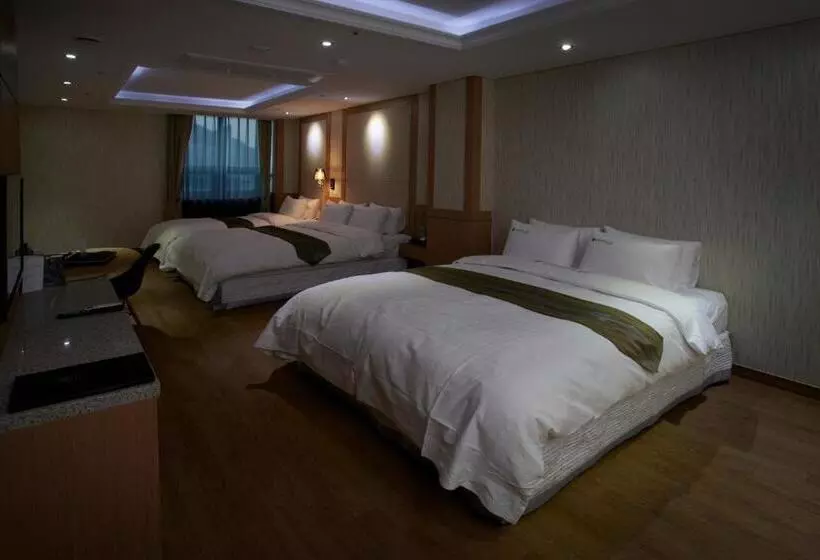 デラックスファミリールーム, Benikea Hotel Yeosu