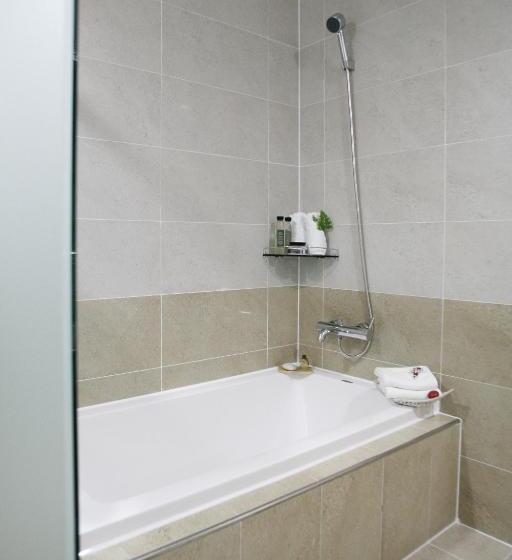 חדר דלוקס נוף לים, Benikea Hotel Yeosu