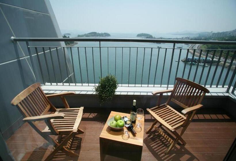 اتاق لوکس با چشم‌انداز دریا, Benikea Hotel Yeosu