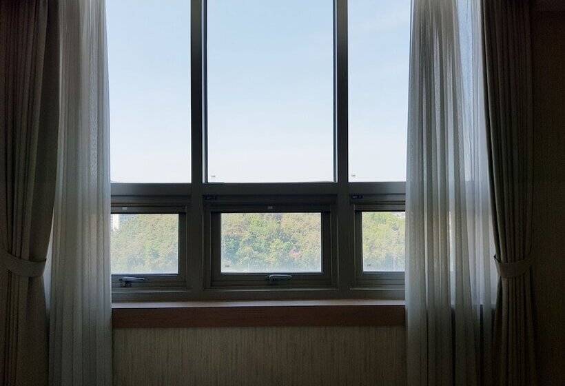 חדר סטנדרט נוף לעיר, Benikea Hotel Yeosu