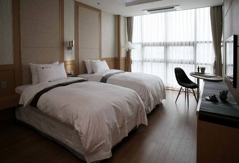 חדר סופריור נוף לים, Benikea Hotel Yeosu