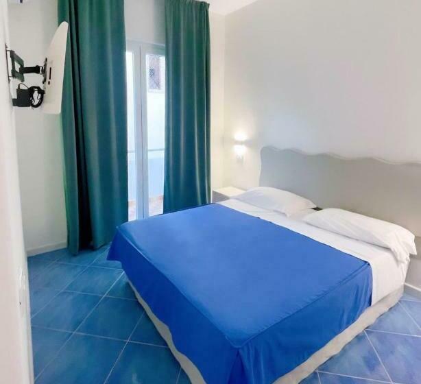 수피리어 룸, Cesotta