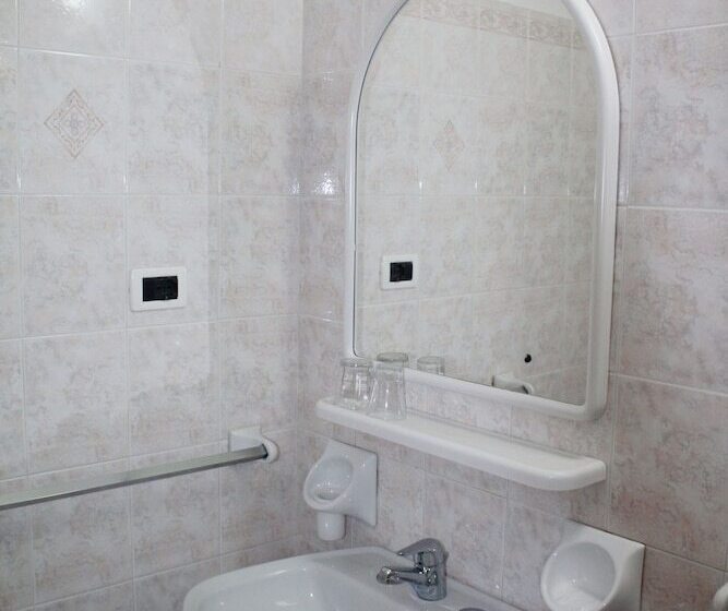 스탠다드 룸, Cesotta