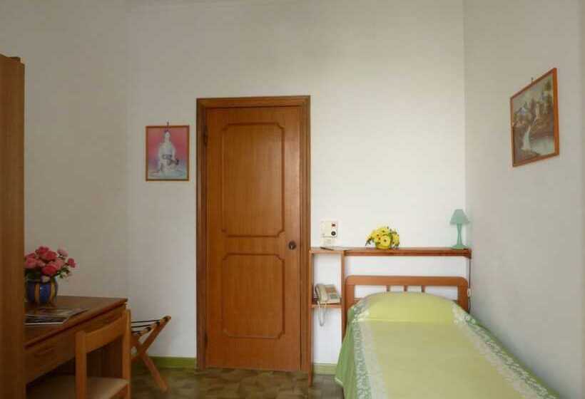 스탠다드 싱글 룸, Cesotta