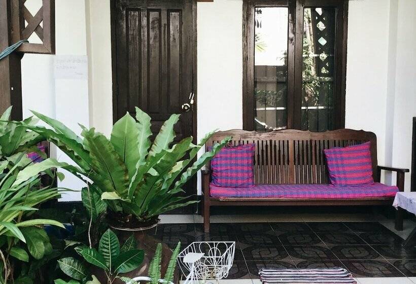 Номер Стандарт Вид на Сад, Champa Lao The Villa