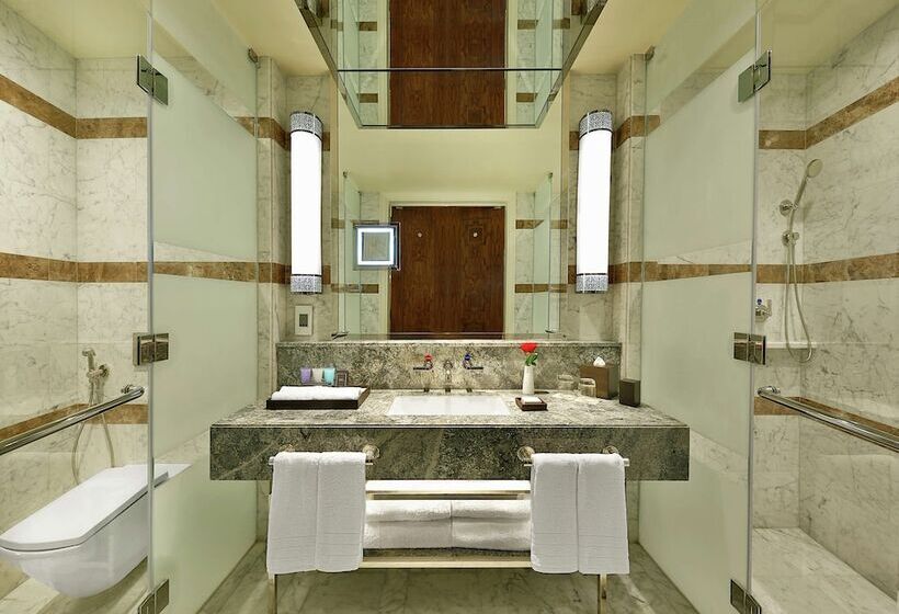 Номер Superior с Видом, Conrad Jabal Omar Makkah