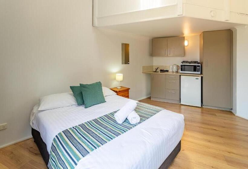 스탠다드 스튜디오, Ingenia Holidays Kingscliff