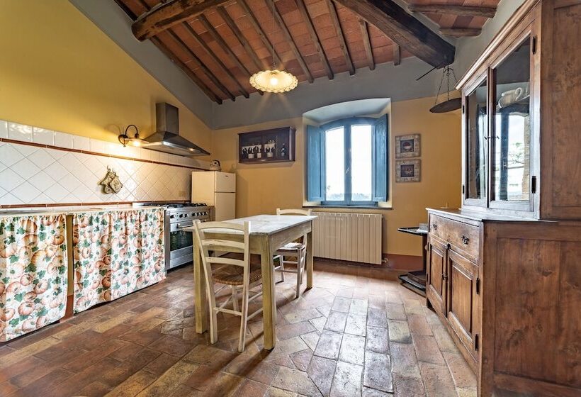 2-Bedroom Classic Apartment, La Pieve Marsina