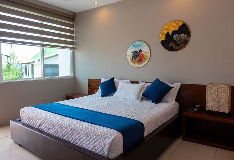 Deluxe Zimmer, Ninfa