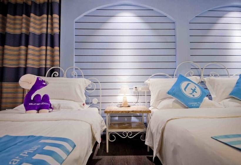Perhehuone, Parkside Hostel