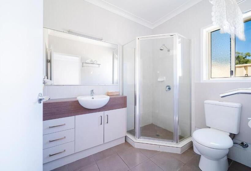 آپارتمان 2 خوابه, Roma Inland Motor Inn