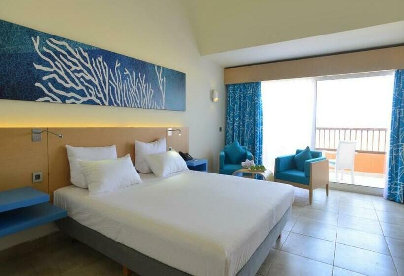 اتاق استاندارد با چشم‌انداز دریا, Novotel Marsa Alam Beach Resort