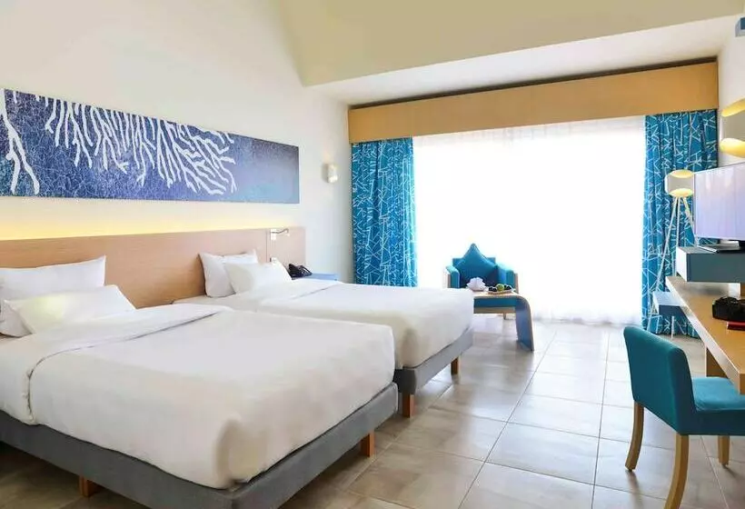 اتاق استاندارد با چشمانداز دریا, Novotel Marsa Alam Beach Resort