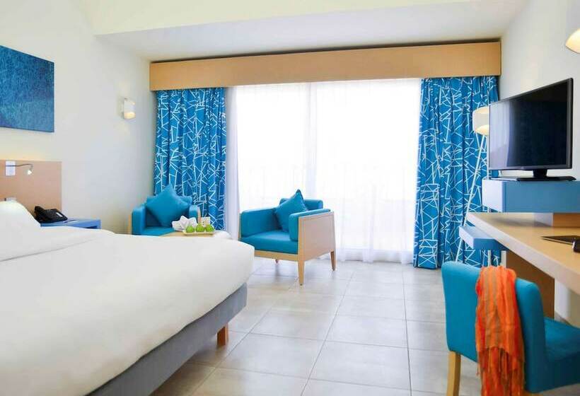 Номер Стандарт Двуспальная Кровать, Novotel Marsa Alam Beach Resort