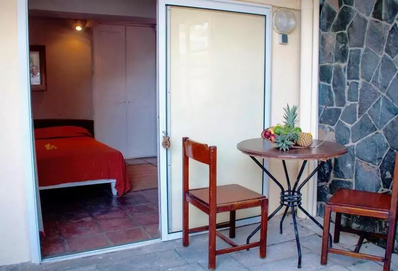 اتاق استاندارد, Chantauvent Guesthouse