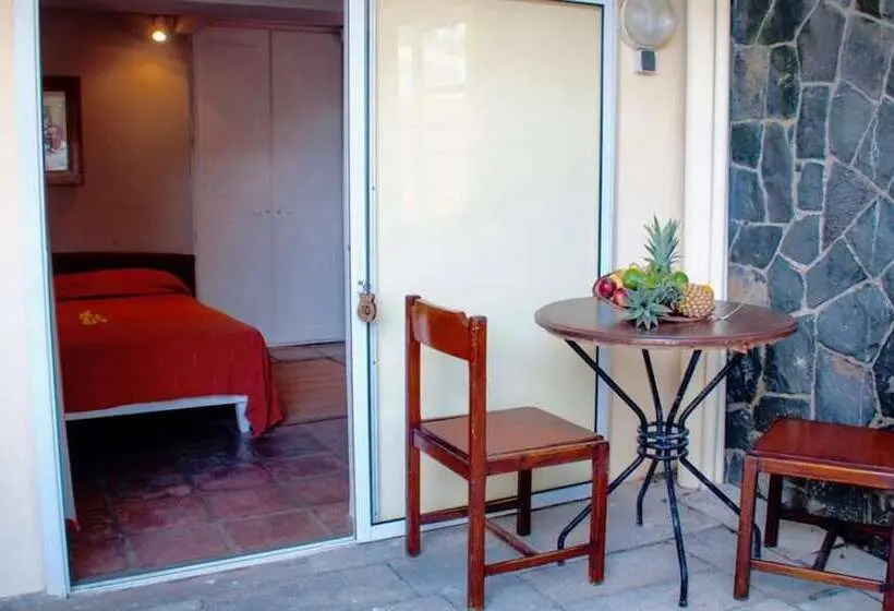 اتاق استاندارد, Chantauvent Guesthouse