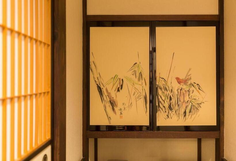 اتاق لوکس, Ryokan Asunaro