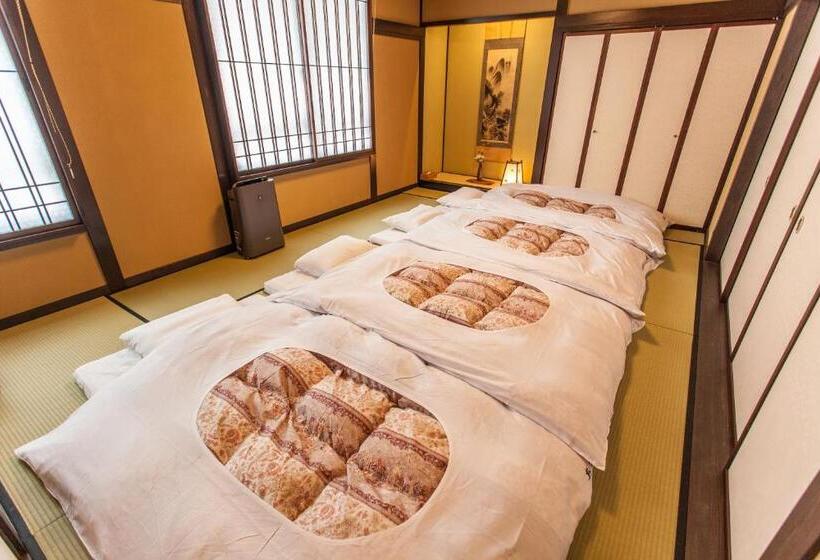 غرفة عائلية, Ryokan Asunaro