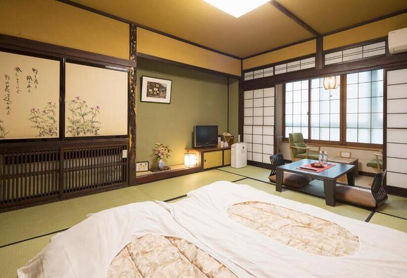 غرفة قياسية, Ryokan Asunaro