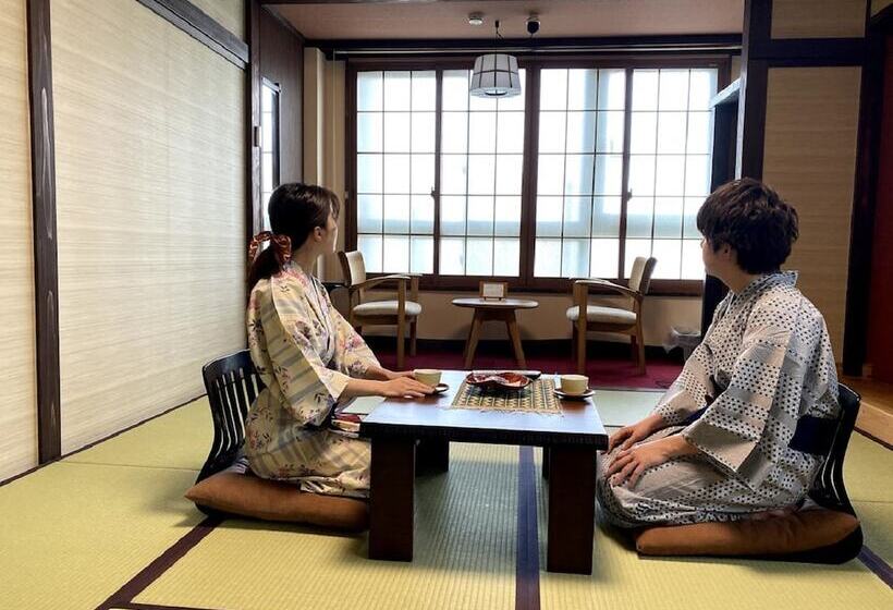 غرفة قياسية, Ryokan Asunaro