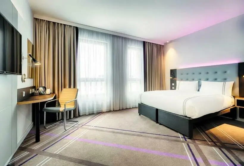 اتاق استاندارد برای معلولان, Premier Inn Berlin Airport