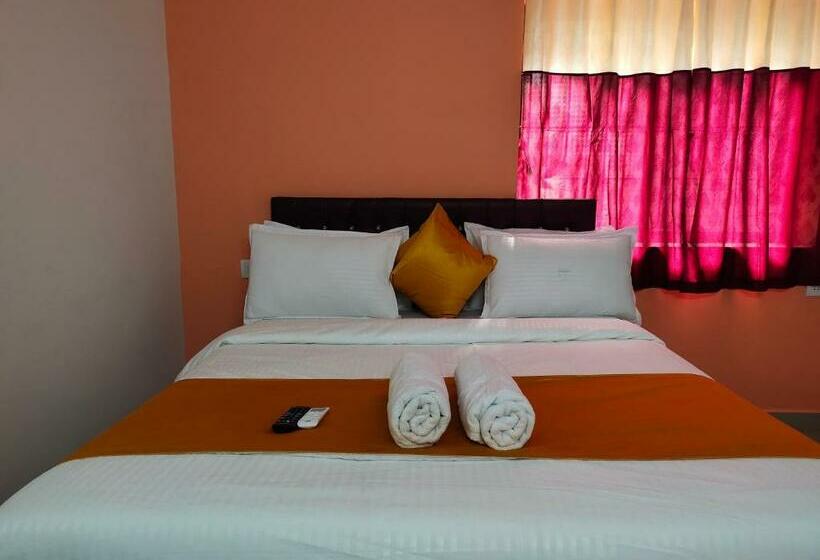 패밀리 룸, Om Baga Residency Inn