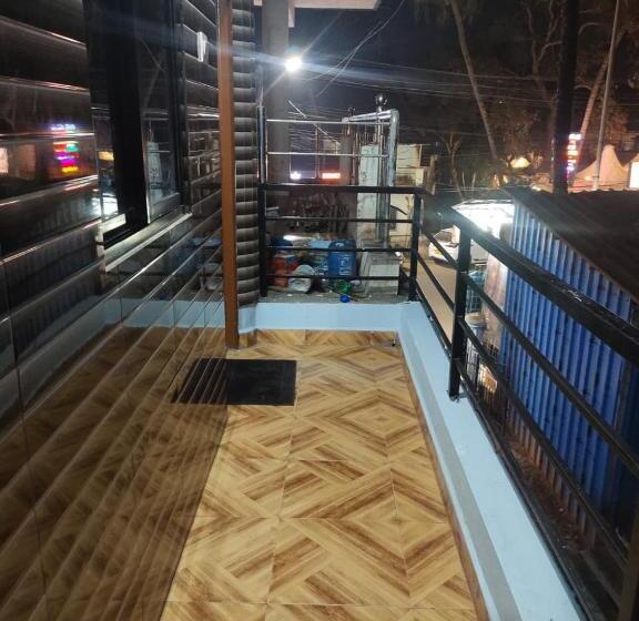 패밀리 룸, Om Baga Residency Inn