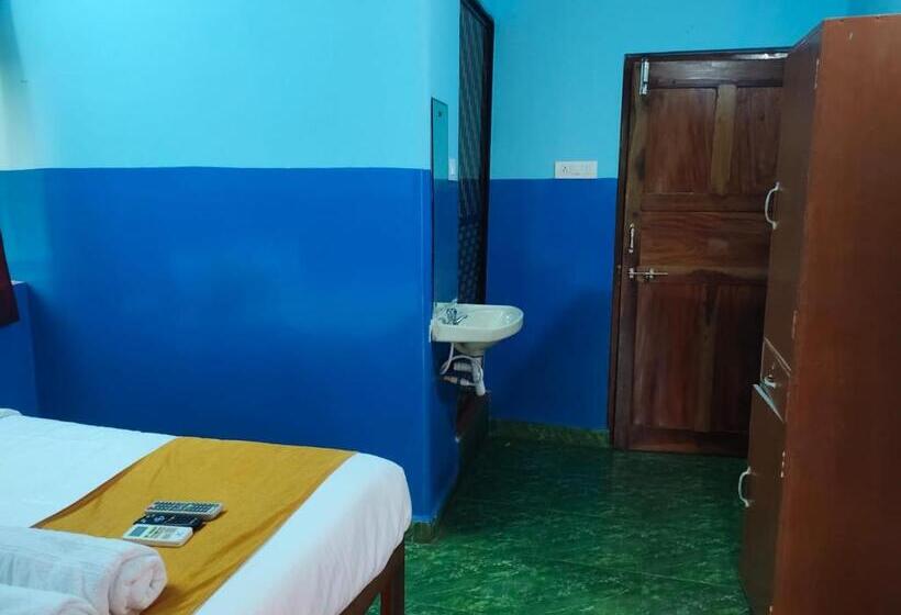 패밀리 룸, Om Baga Residency Inn