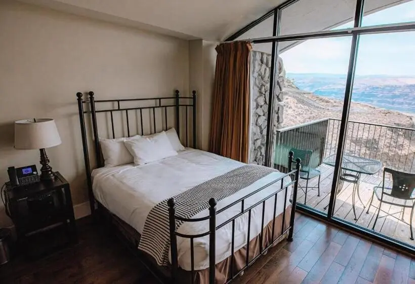 キングサイズベッドのデラックスルーム, Sagecliffe Resort & Spa