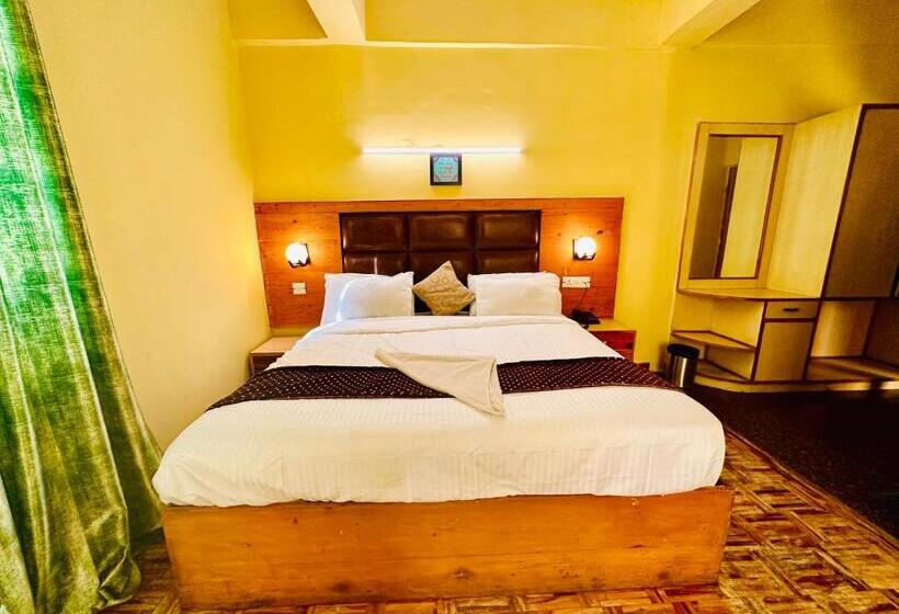 اتاق اکونومی, Kalinga Grand Manali